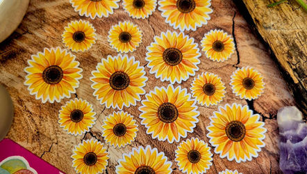 Illustrated sunflower die cuts for journalling and card making.
