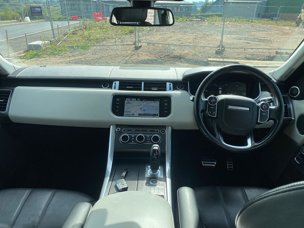 Thumbnail: 2014 Range Rover Sport HSE