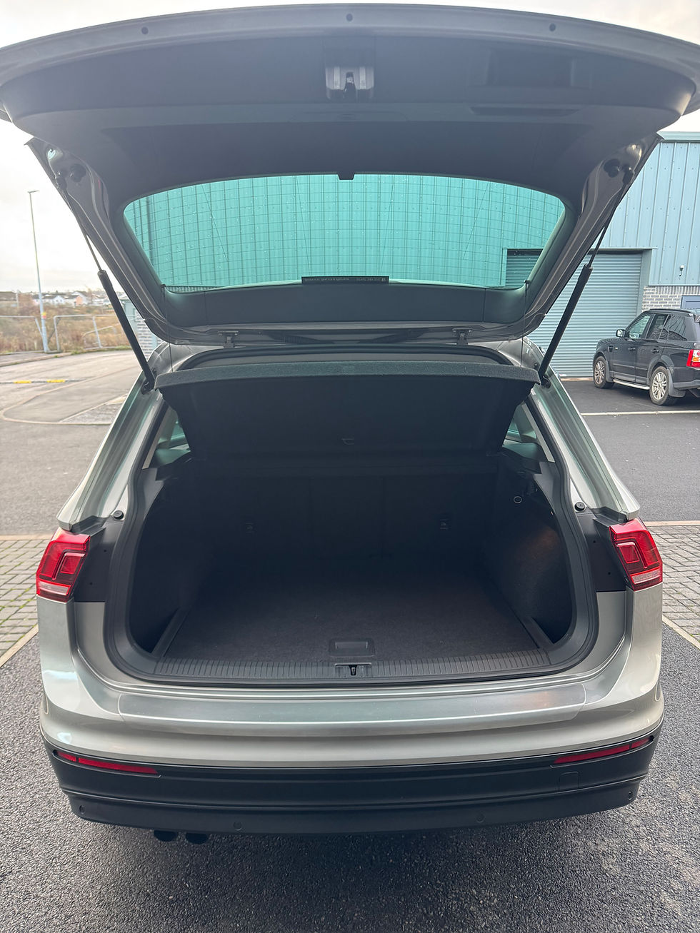 Thumbnail: 2018 Volkswagen Tiguan Se 