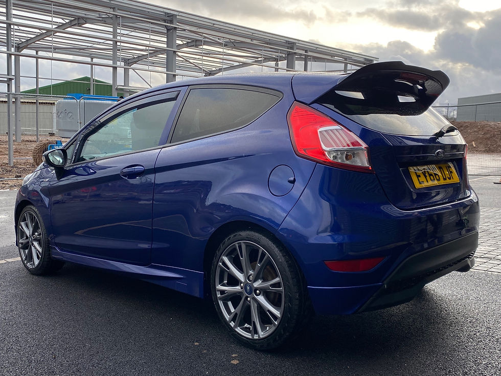Thumbnail: 2016 Ford Fiesta St-line