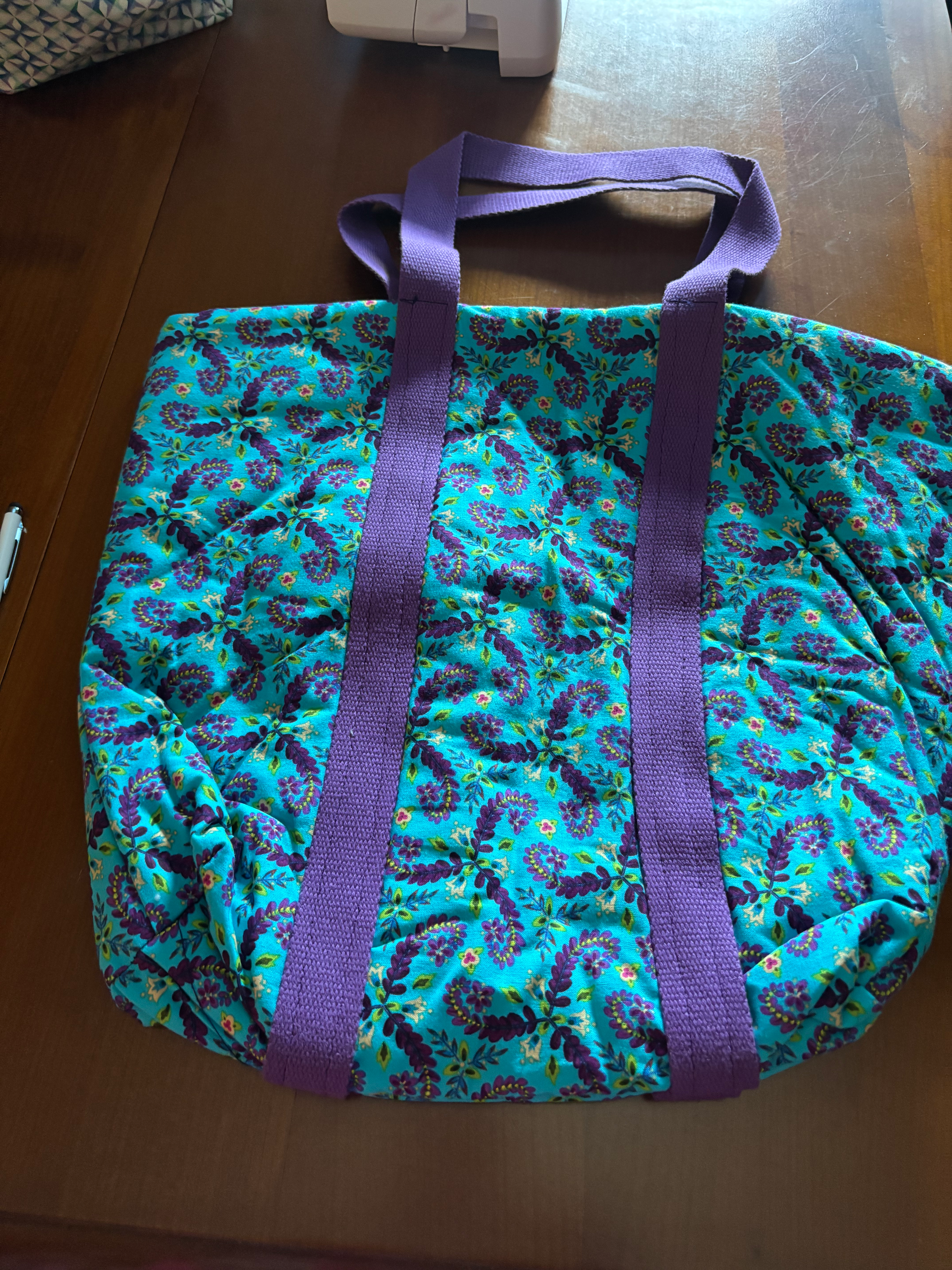 Sac cabas fleurs violettes