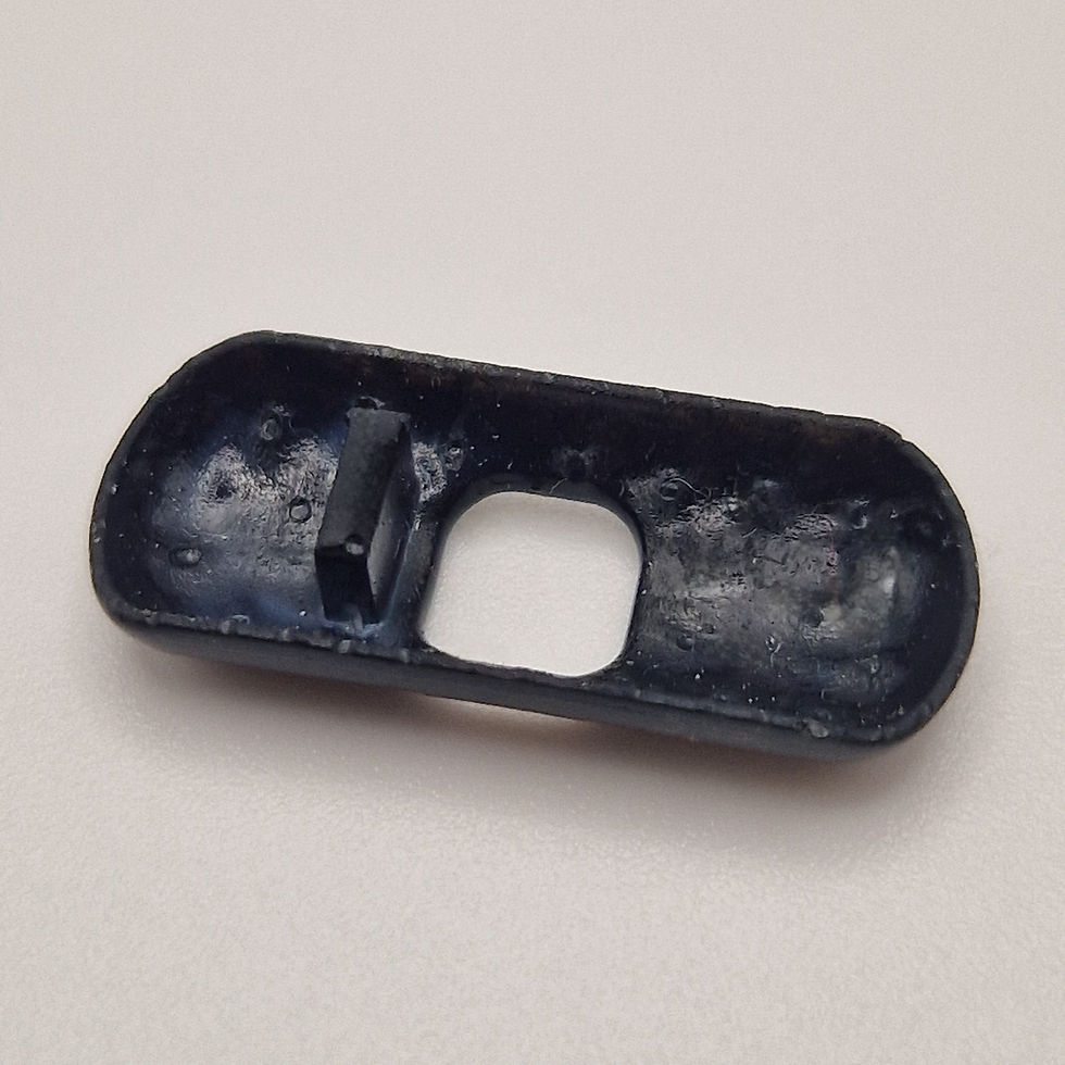 Miniature : Renault 16 - Finition loquet de porte