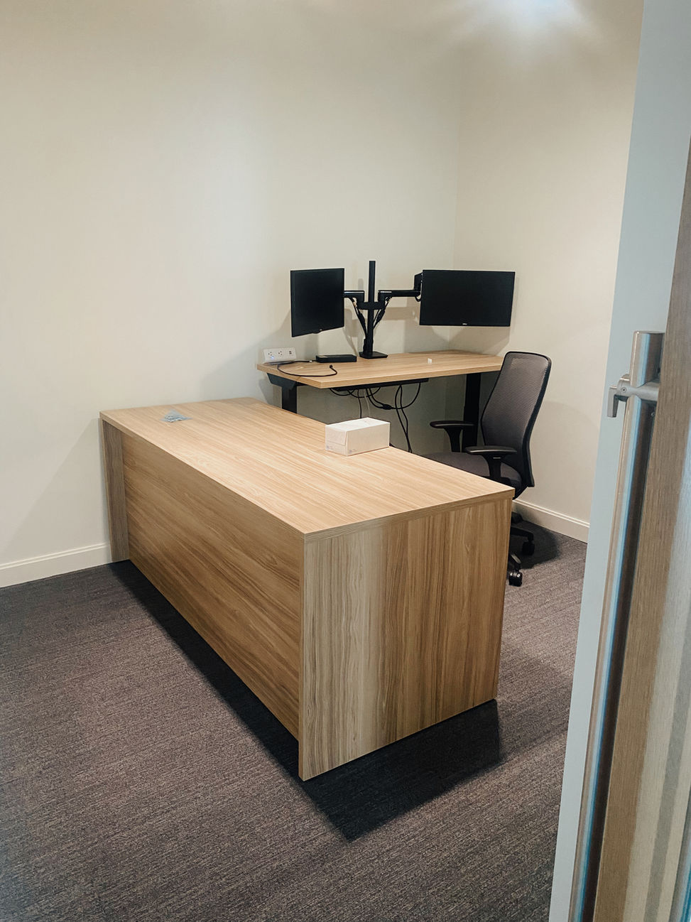 6A686C84-A5FF-4328-840F-9AD744F32F33