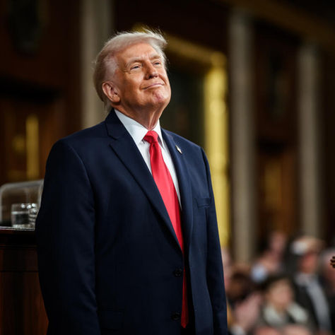 "Abbasso i dittatori." Ma chi li ha mai esaltati?