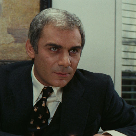 Sbatti il mostro in prima pagina (1972)