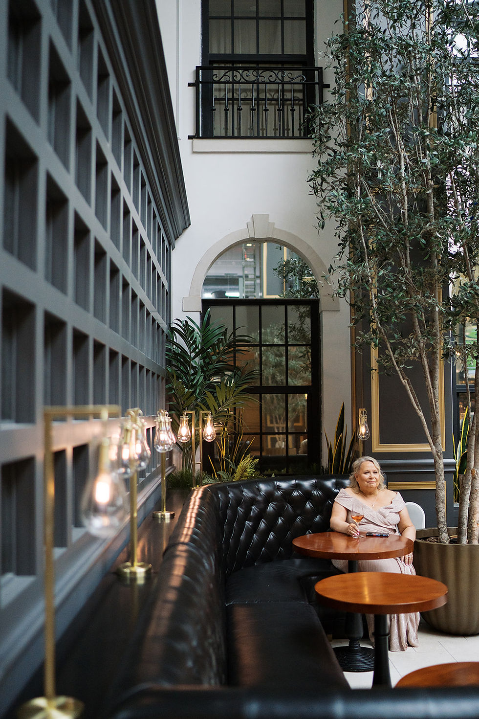 Eric & Megan wedding at The Lytle Park Hotel — photograph 14