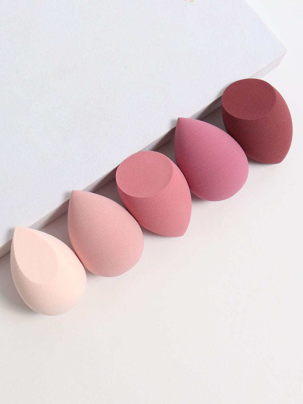 Thumbnail: 5 Bags of Beauty Eggs Makeup Sponge (Beauty Egg), Foundation Make-Up Mixed Beaut