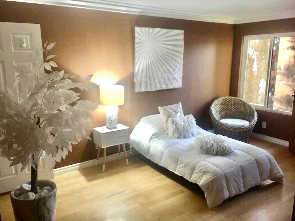 1st Avenue - 2018 - Bedroom