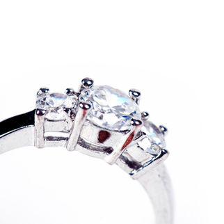 Birthstone April: The Sparkle of a Clear Diamond