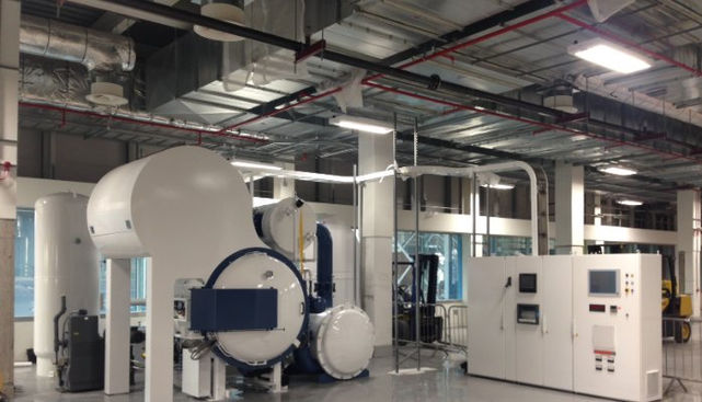 Vacuum heat treatment for plastic mold steel