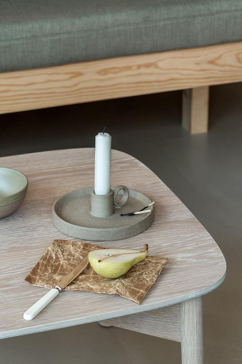 organic modern, organic modern style, organic modern interior design, modern organic bedroom, modern organic home decor, living room organic modern, modern minimalist living room