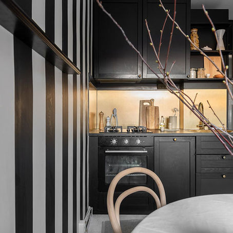 How to Paint Stripes on Walls for Maximum Impact
