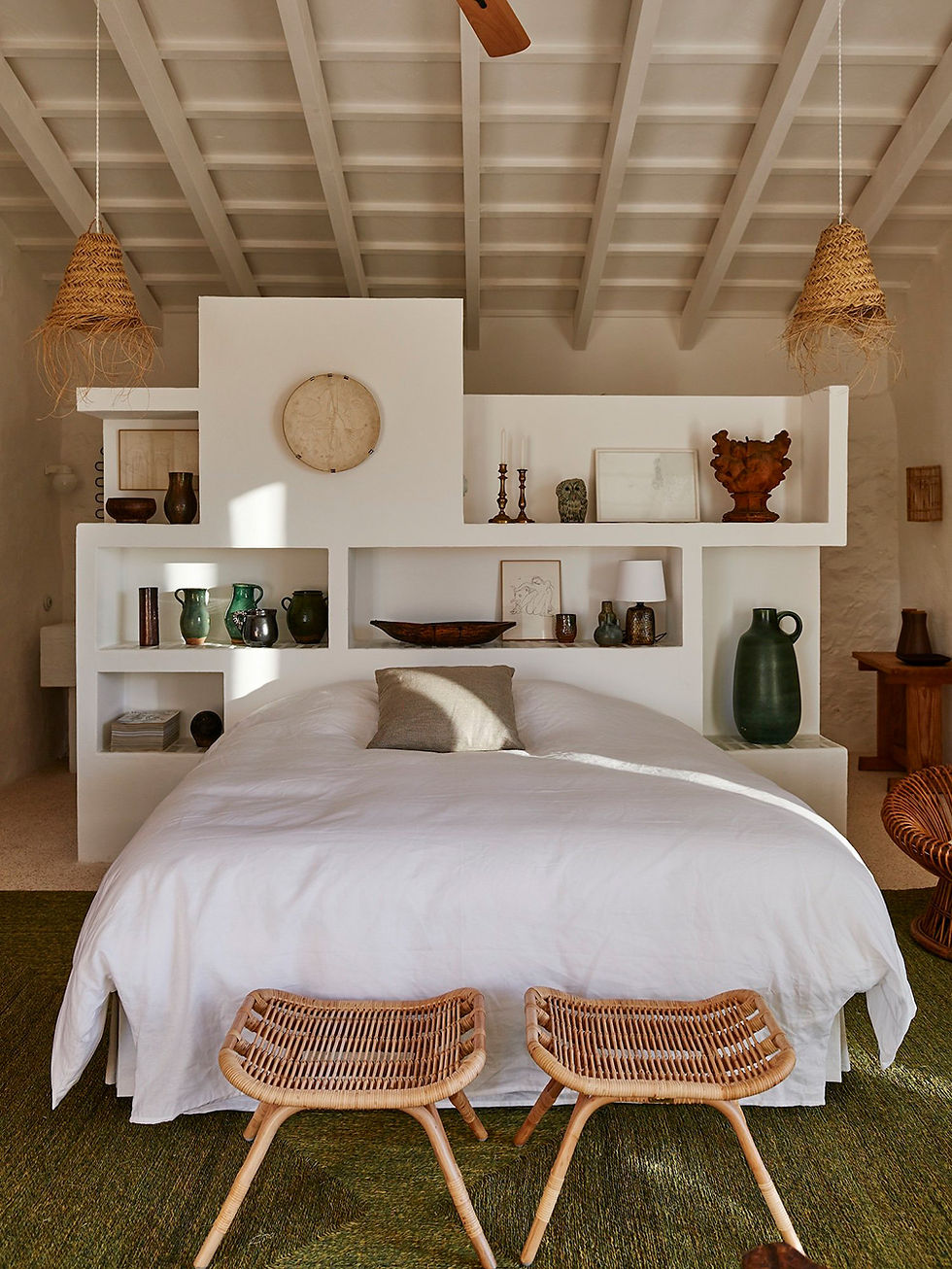 Eclectic interior design, vintage eclectic home, eclectic interior style, funky house decor, vintage maximalist decor, eclectic maximalism, mid century, modern eclectic home, colourful eclectic home, bold interior design, eclectic minimalist decor, eclectic homes, eclectic interior, cosy eclectic home, colourful interior design