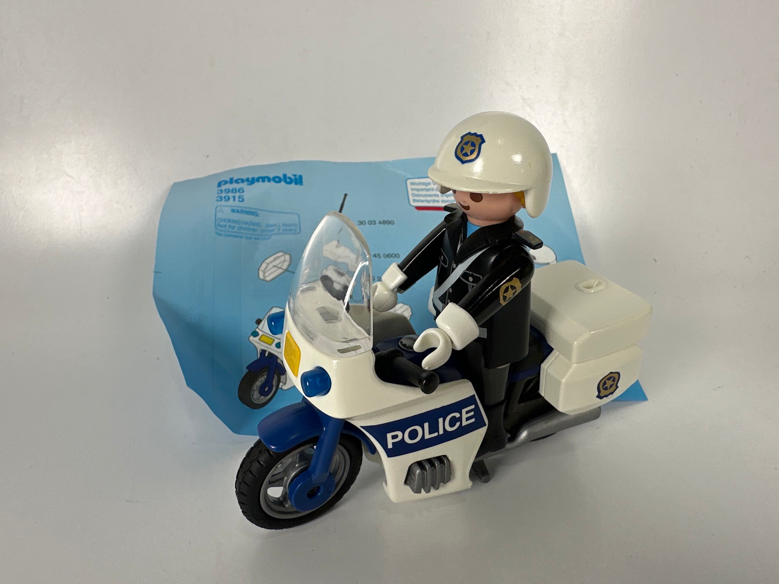 פליימוביל 3985 / 3915 אופנוע משטרה