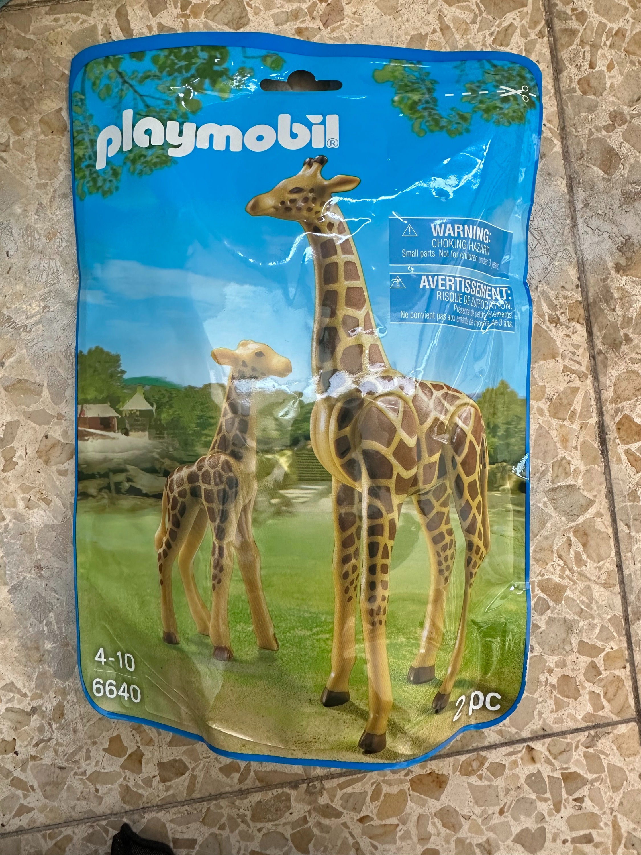 פליימוביל 6640 ג'ירפה ותינוק