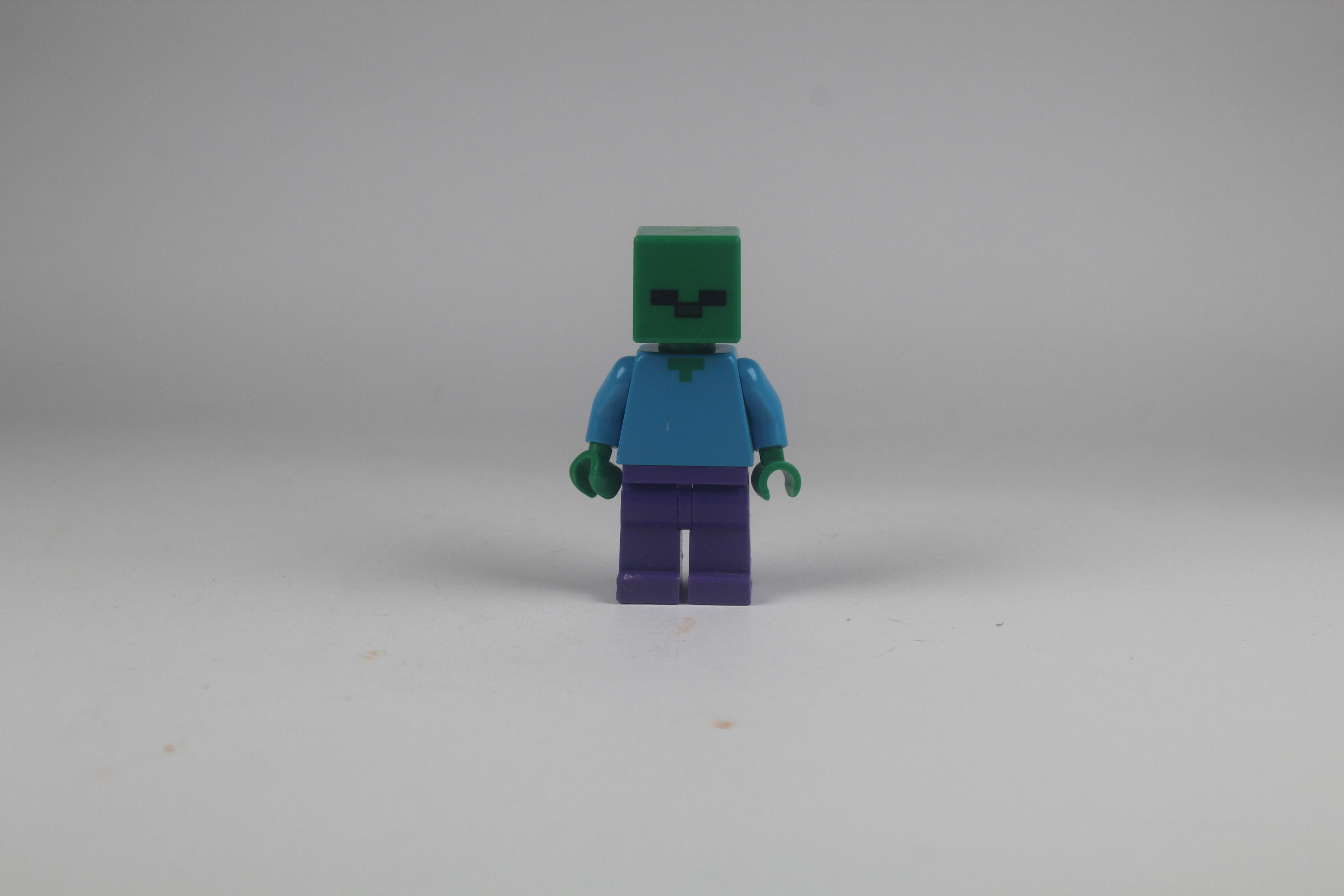 דמות לגו min010 Zombie