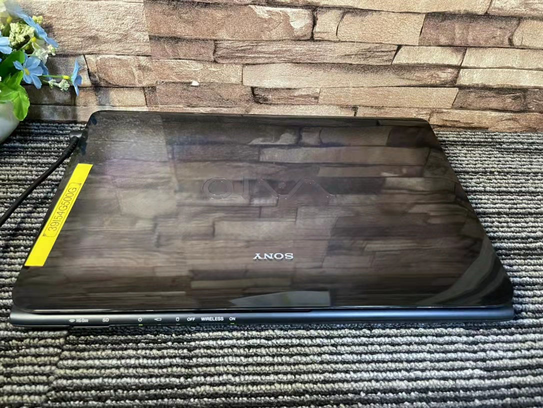 5) Sony Laptop