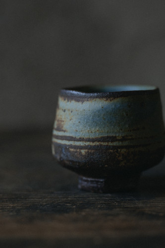 Wanosabi Online Store | アンティークブルーぐい呑Antique Blue Sake Cup