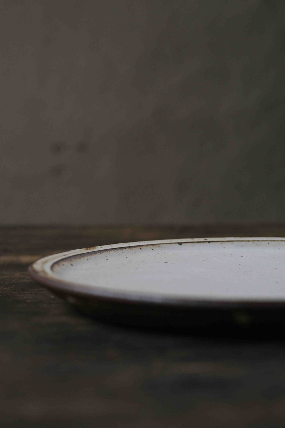 サムネイル： アンティークホワイトプレートAntique White Plate L