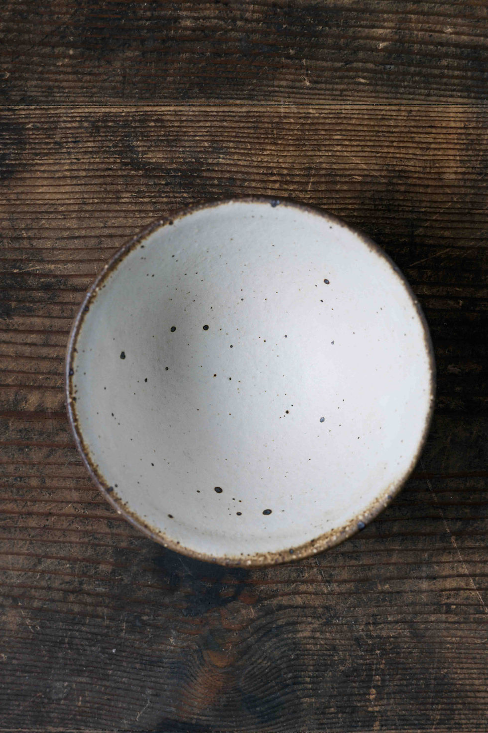 サムネイル： アンティークホワイト飯碗Antique White Rice Bowl