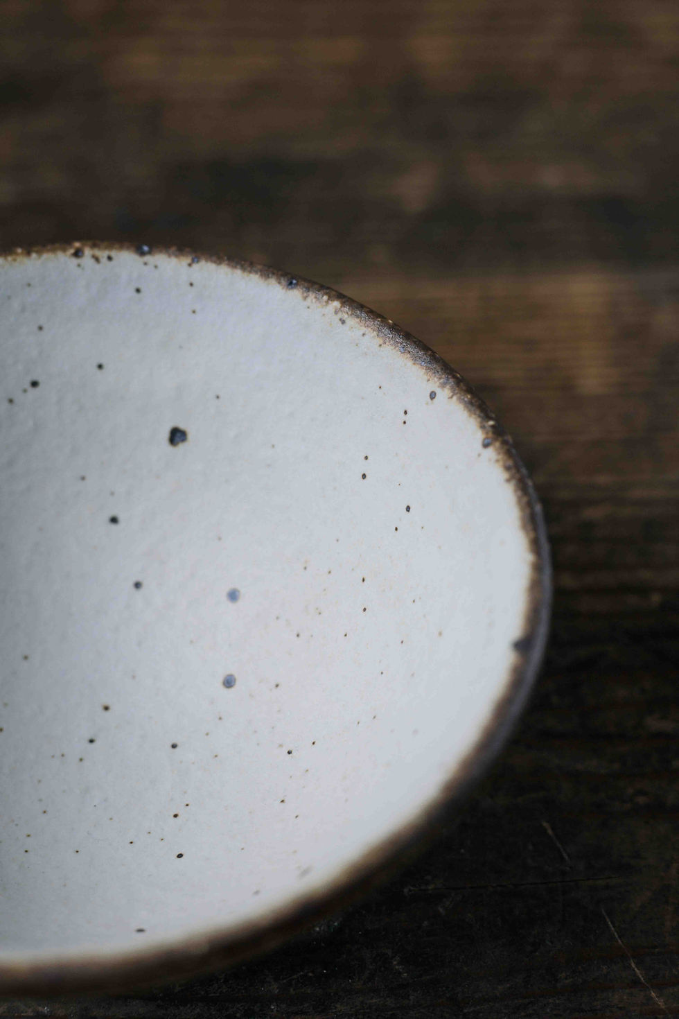 サムネイル： アンティークホワイト飯碗Antique White Rice Bowl
