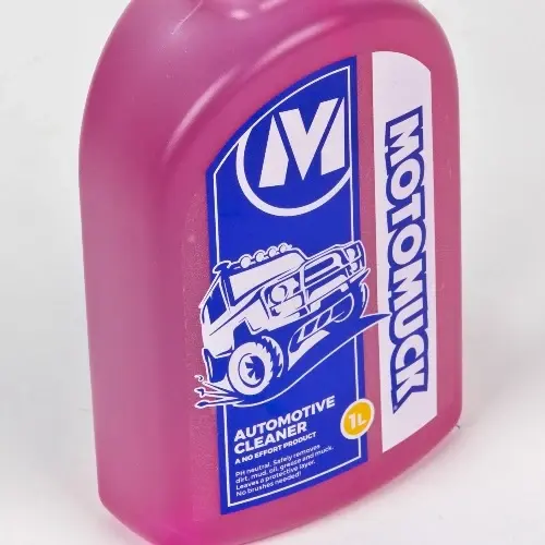 Angled view of Motomuck 1L automotive cleaning spray bottle