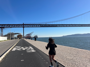 Joggen oder Radfahren am Lissabonner Tejo-Ufer