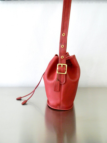 バッグ Coach Legacy Red Leather Tote 10738 Coach Legacy Washed Red Satchel/Tote With Tassel and Zip Top