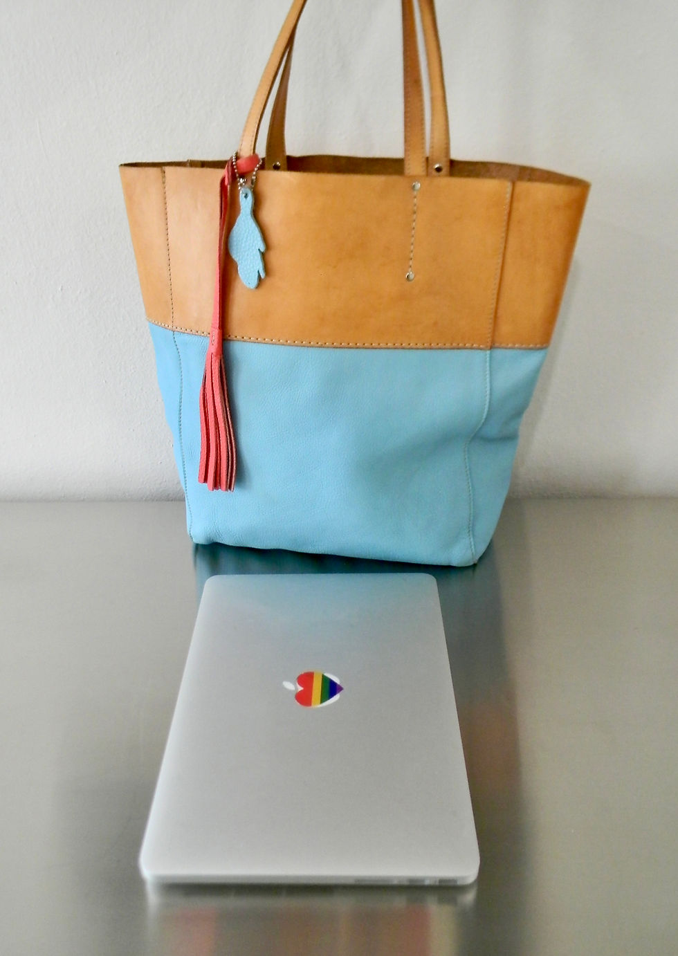 Thumbnail: Refurbished Vintage Roots Turquoise/Natural Leather French Market Tote Bag