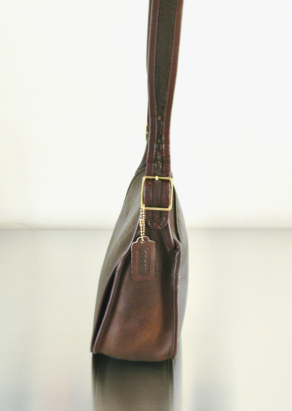 Thumbnail: Refurbished 80s Vintage Coach Mocha Leather NYC Classic Shoulder Bag