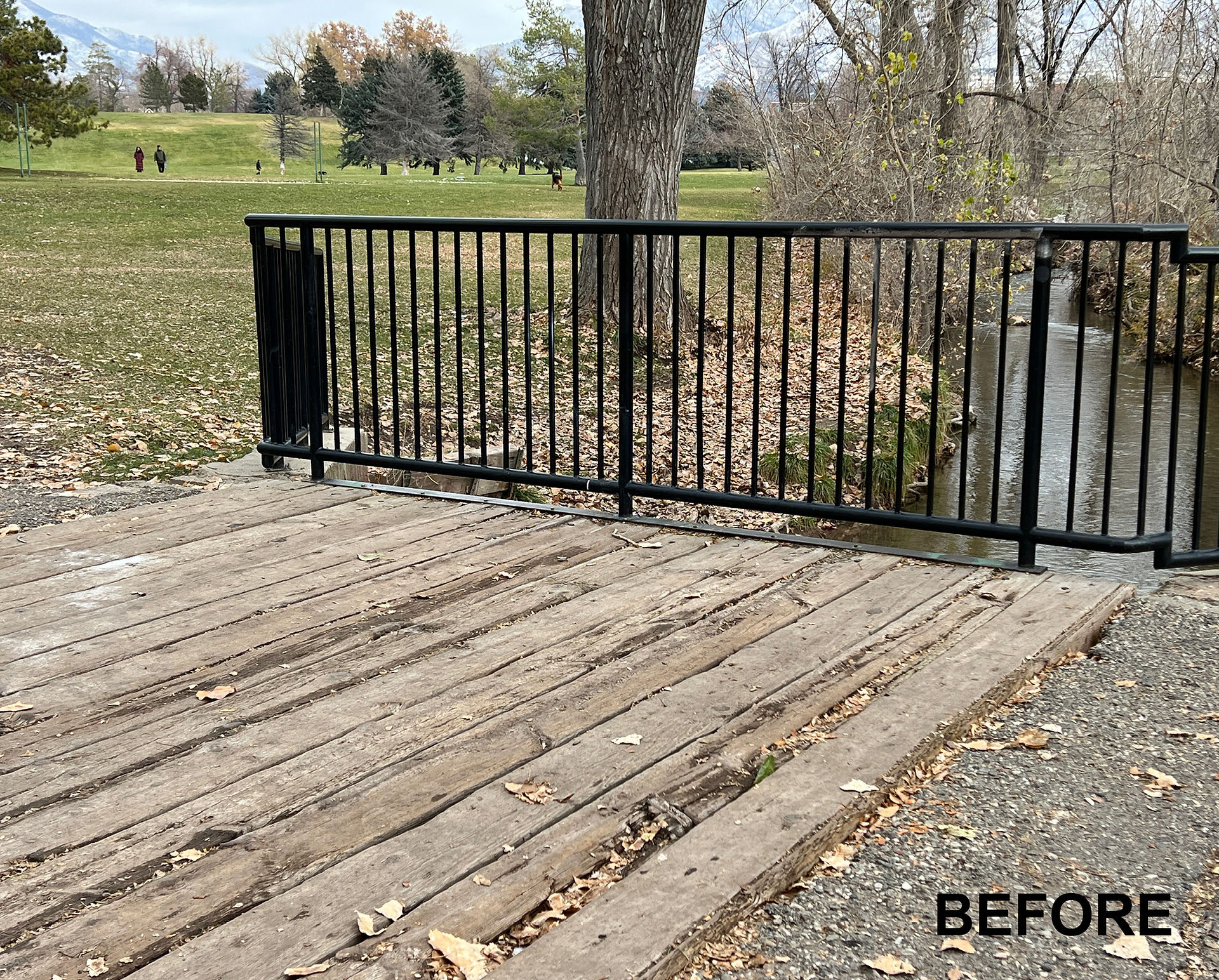 Before image of pedestrian footbridge