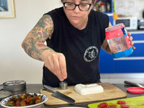 דל פחמימות, כבר לא טבעונית...