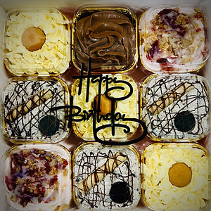 Mini Cakes Box- Small