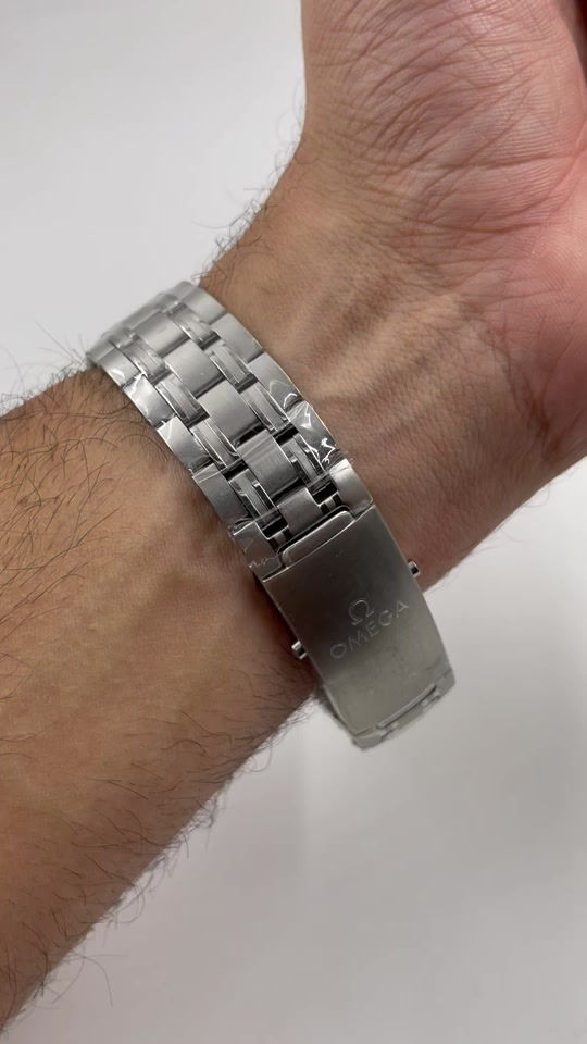 Miniatura: OMEGA SEAMASTER 007