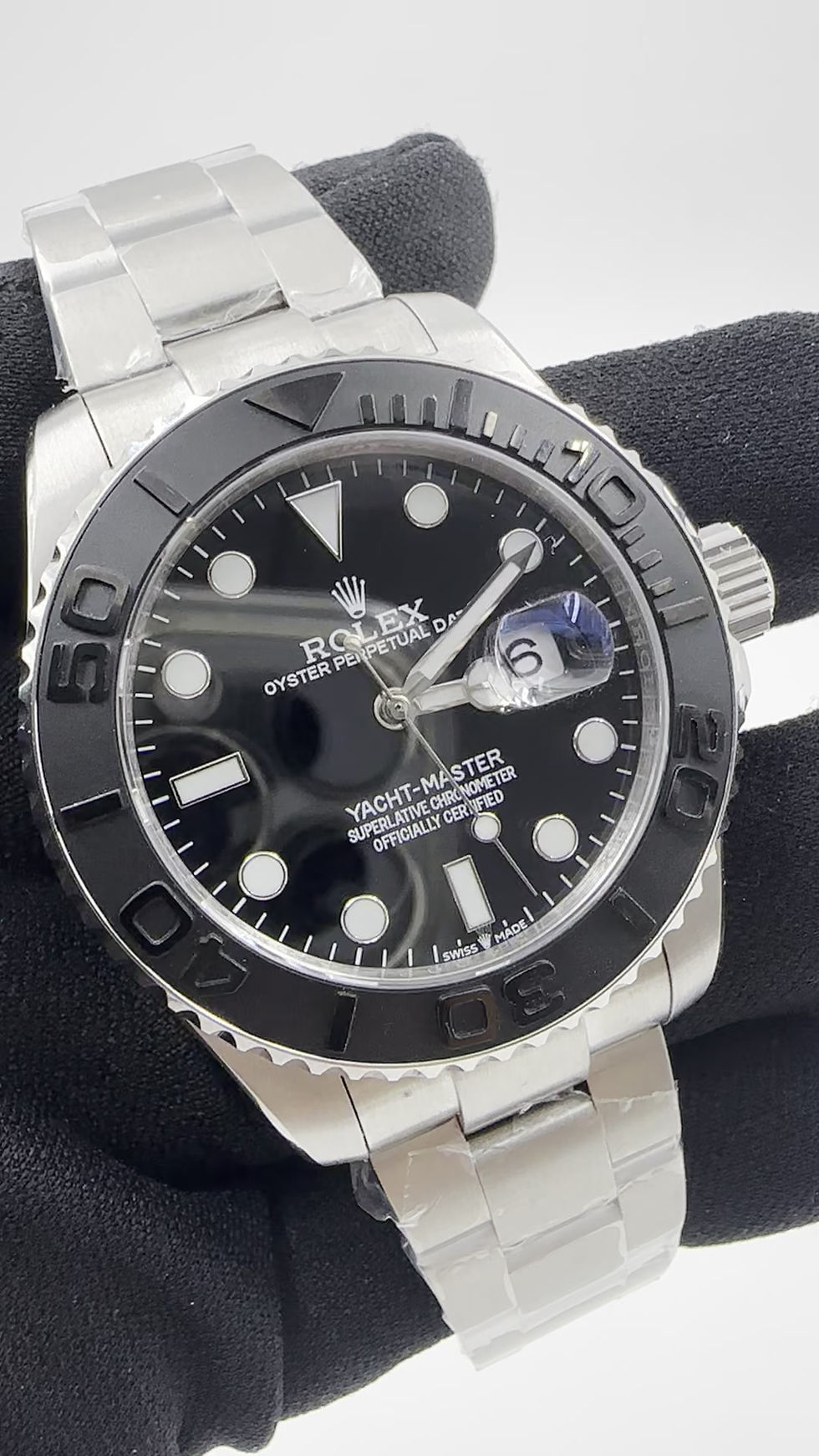 Miniatura: R. YACHT MASTER 2023