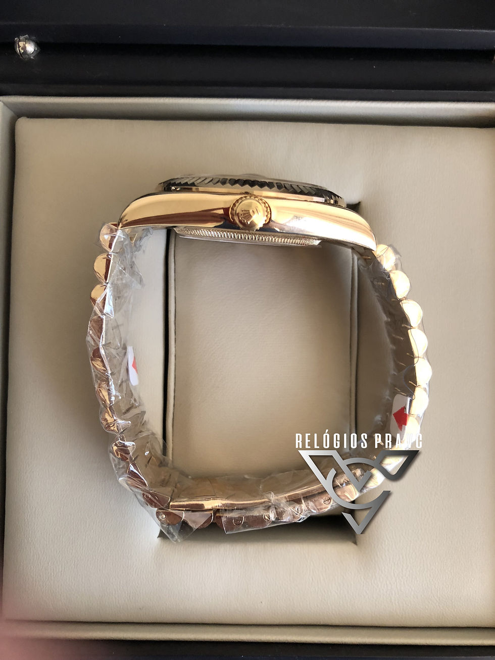 Miniatura: R. DAYDATE GOLD