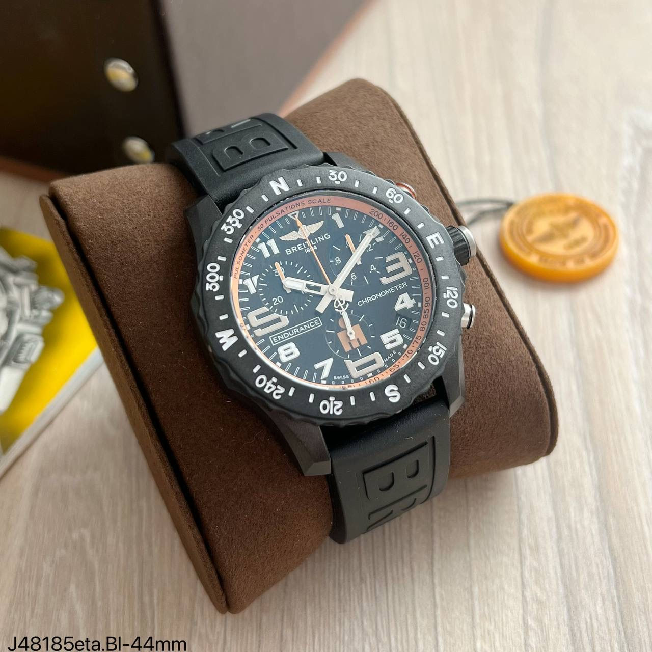 BREITLING ENDURANCE PRO BLACK ETA J48185