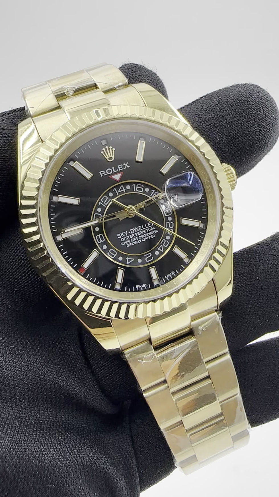 Miniatura: ROLEX SKY-DWELLER GOLD