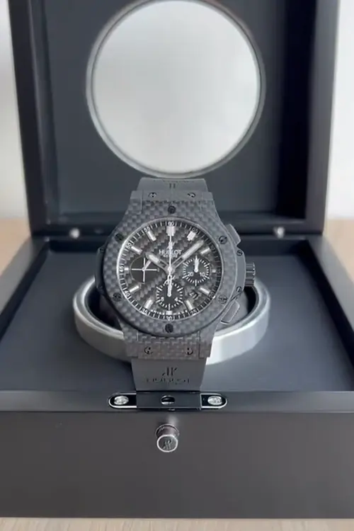 HUBLOT CARBON BLACK ETA