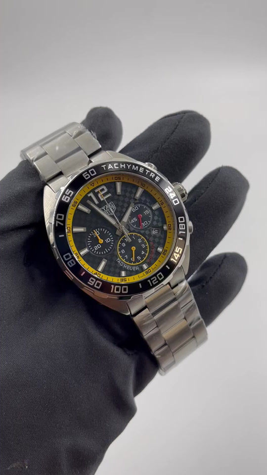 Miniatura: TAG HEUER FORMULA 1