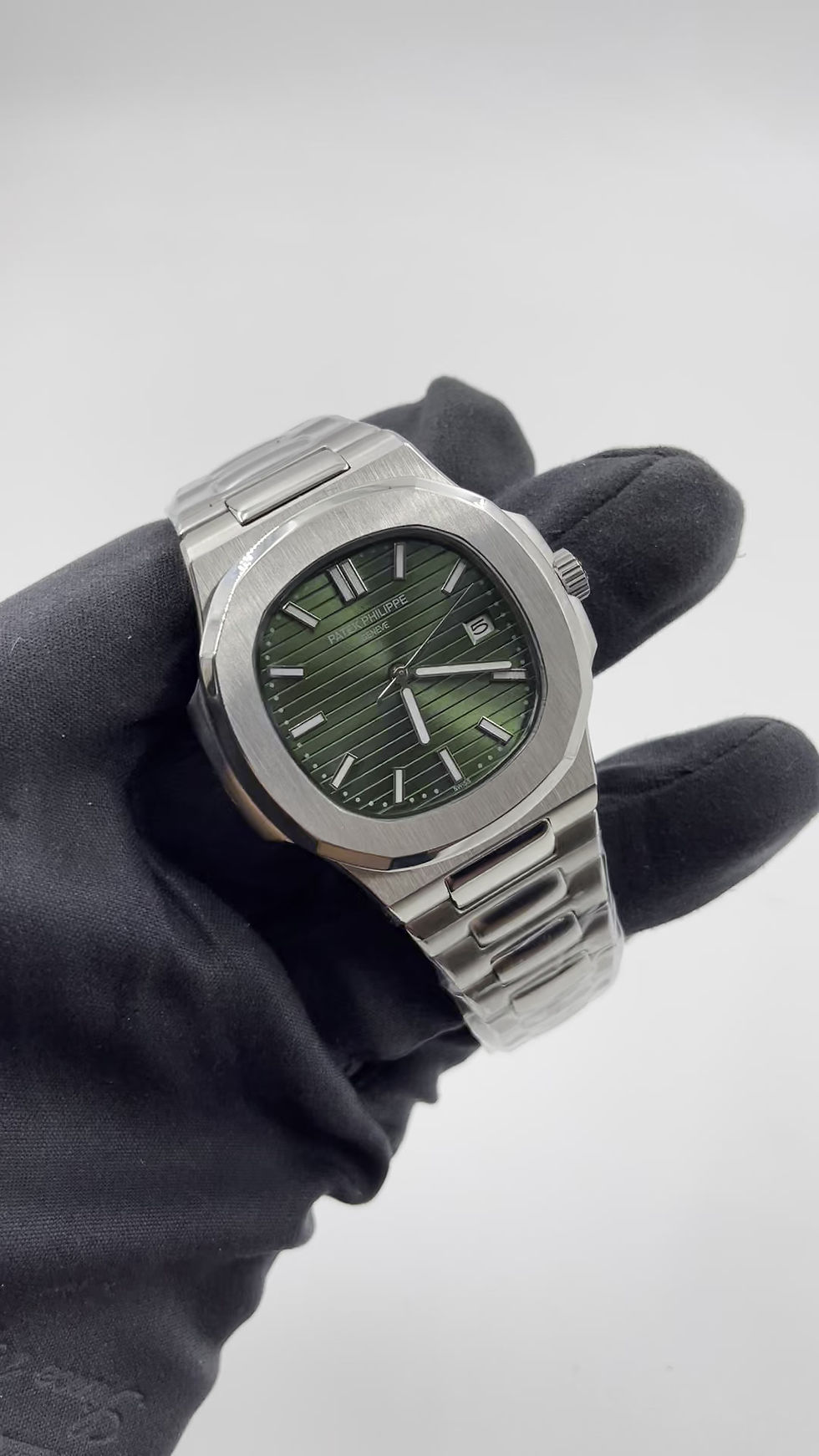 Miniatura: PATEK PHILIPPE NAUTILUS