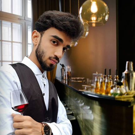 Jitendra Gujrati is a popular indian influencer, blogger and video creator