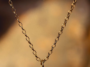 Guía completa para la inversión en joyería exclusiva