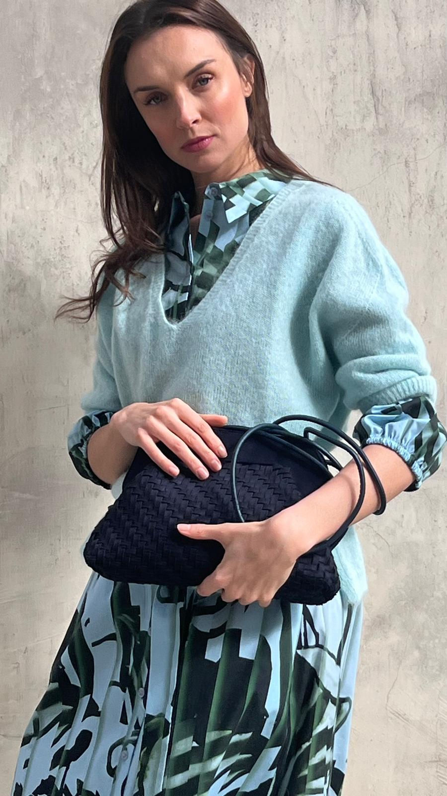 Thumbnail: JULIA PULLOVER