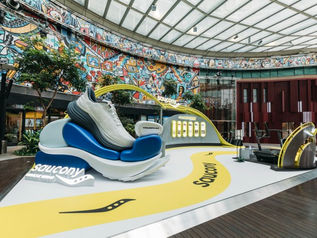 Saucony 香港首間旗艦店開幕|Run As One Hub 沉浸式跑步體驗、古天樂現身 K11 Art Mall 揭幕