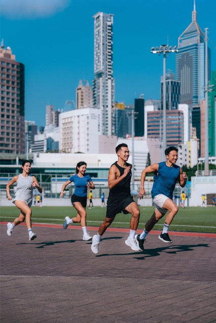 渣馬2026｜lululemon x 柏寧酒店「跑者能量站」銅鑼灣開站！JKM賽前Shakeout熱身到五星賽後美食及瑜伽伸展 全程伴跑手重整身心