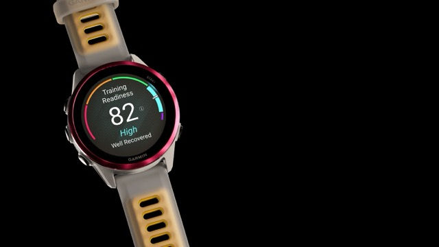 Forerunner 570 GPS 智慧心率進階跑錶乙隻連10公里個人組(報名費 HK$4,199,錶款原價 HK$4,499)