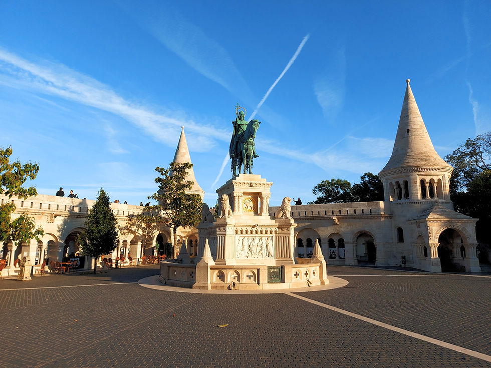 The equestrian statue of King Saint Stephen I, in front of the Fisherman's Bastion in Buda Castle, © www.gemsofbudapest.com 2024