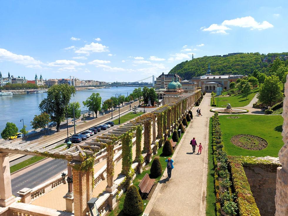 The Castle Bazaar Gardens, Gems of Budapest