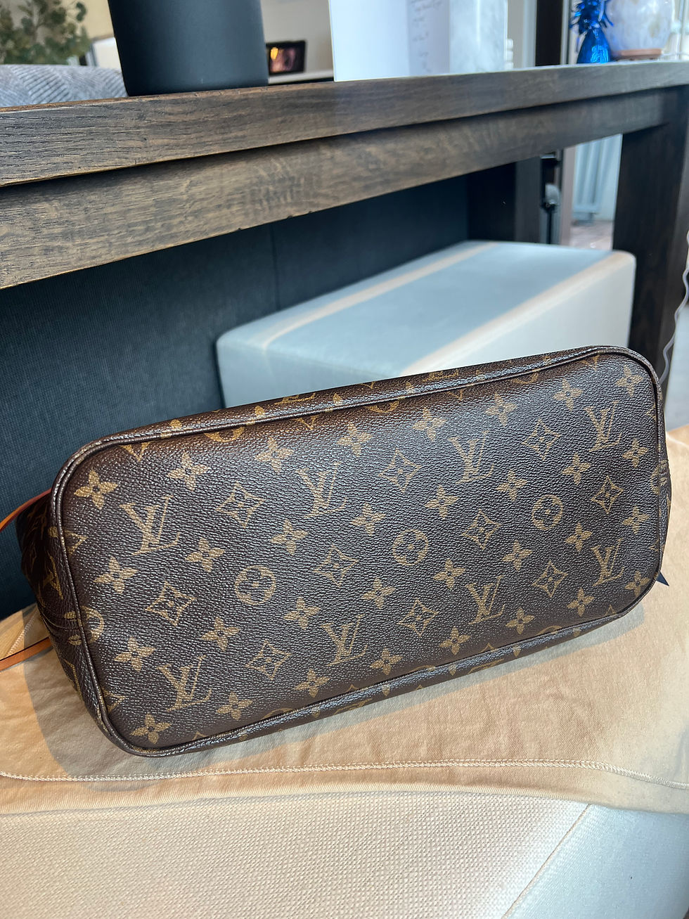 Thumbnail: Louis Vuitton Neverfull MM 